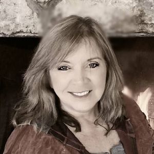 Meet your Posher, Teri